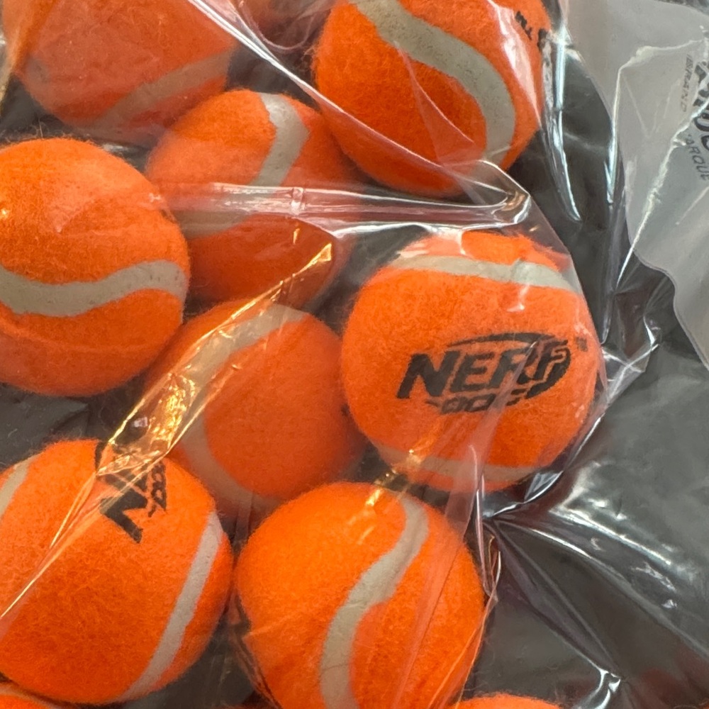 Nerf Dog Vibrant Orange Balls, Small
